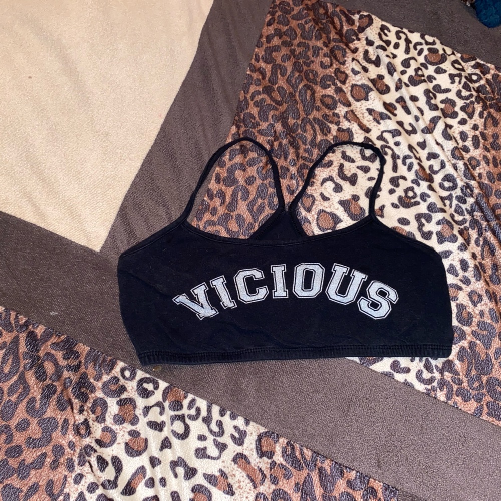 Black sports bra w/ "VICIOUS" graphic
